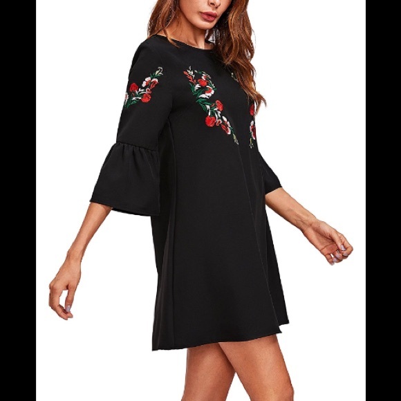 Floral Embroidered Bell Sleeve Dress - Picture 5 of 6